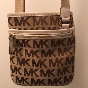 Michael Kors Crossbody